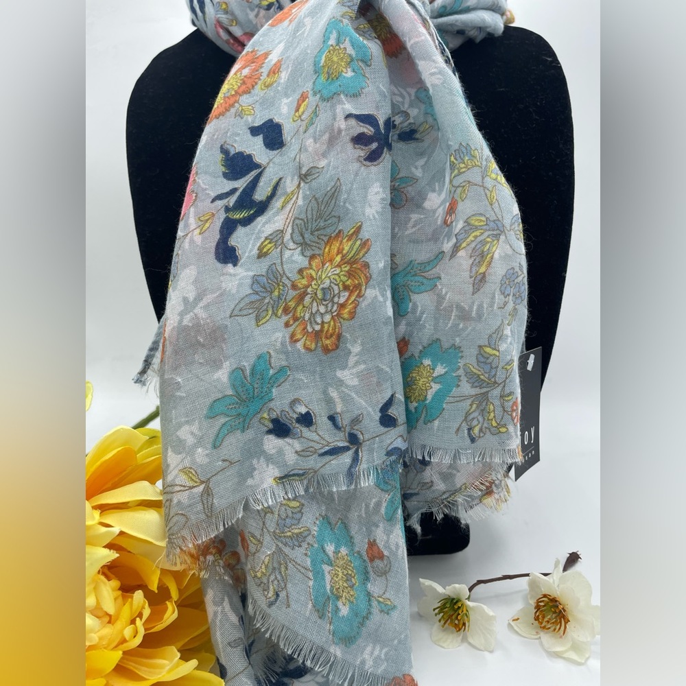 Joy Susan floral scarf - Picture 3 of 4